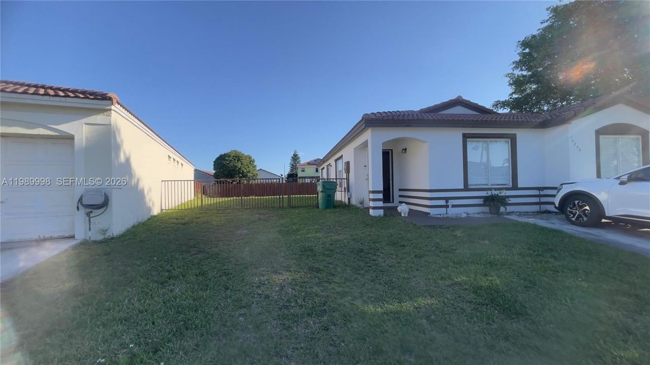 14252 SW 175th Ter, Miami, FL 33177 Photo