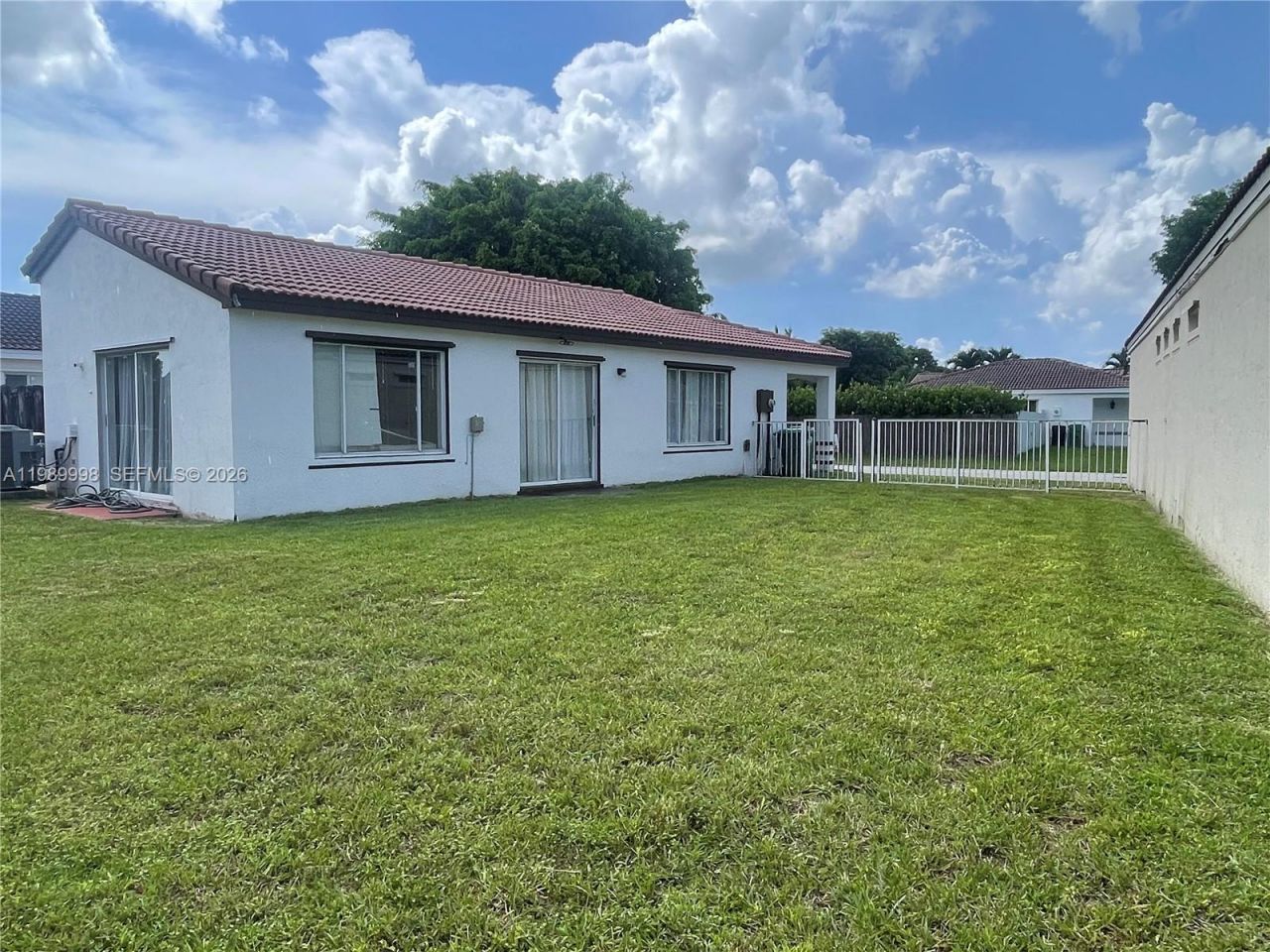 14252 SW 175th Ter, Miami, FL 33177 Photo