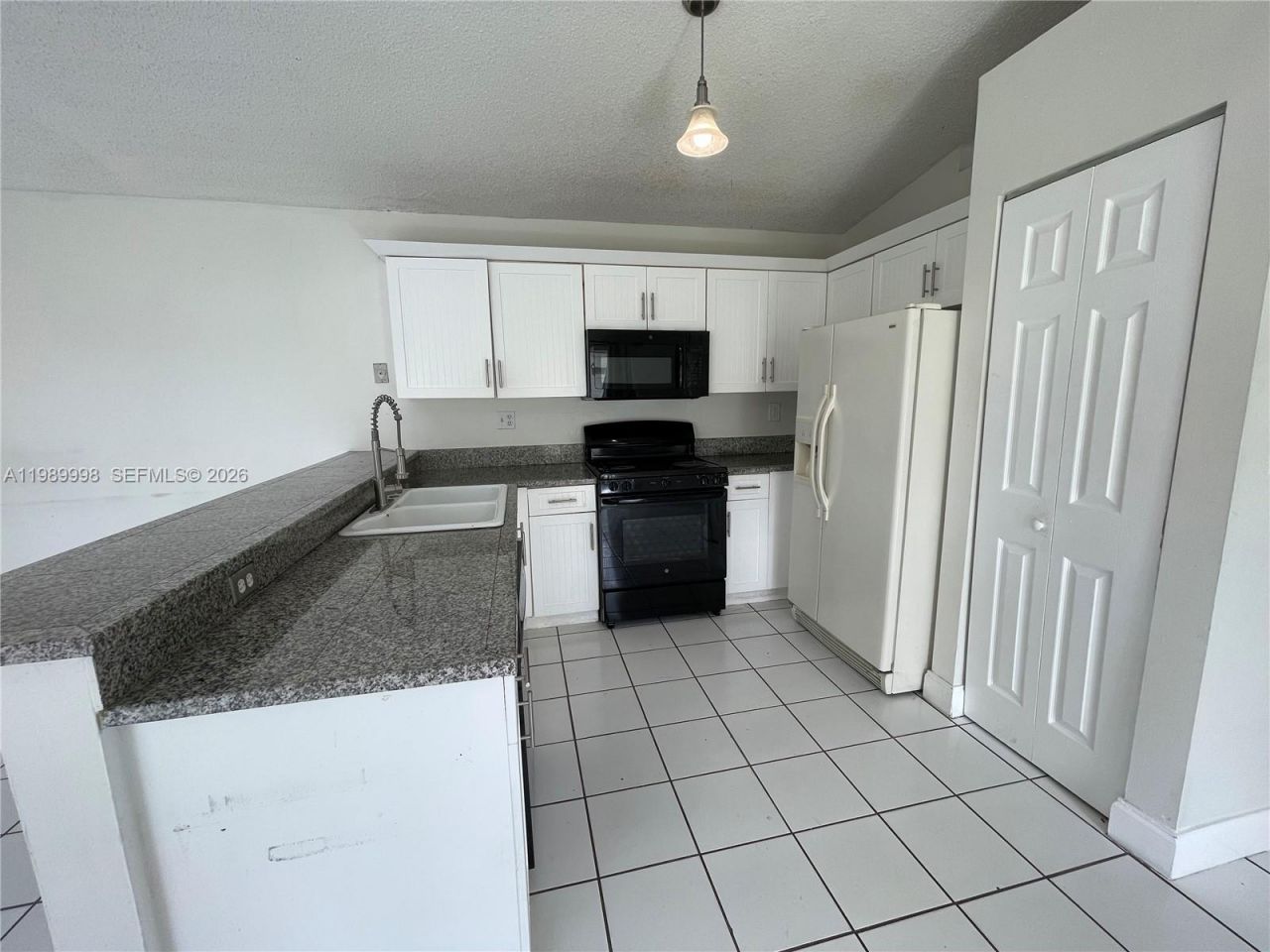 14252 SW 175th Ter, Miami, FL 33177 Photo