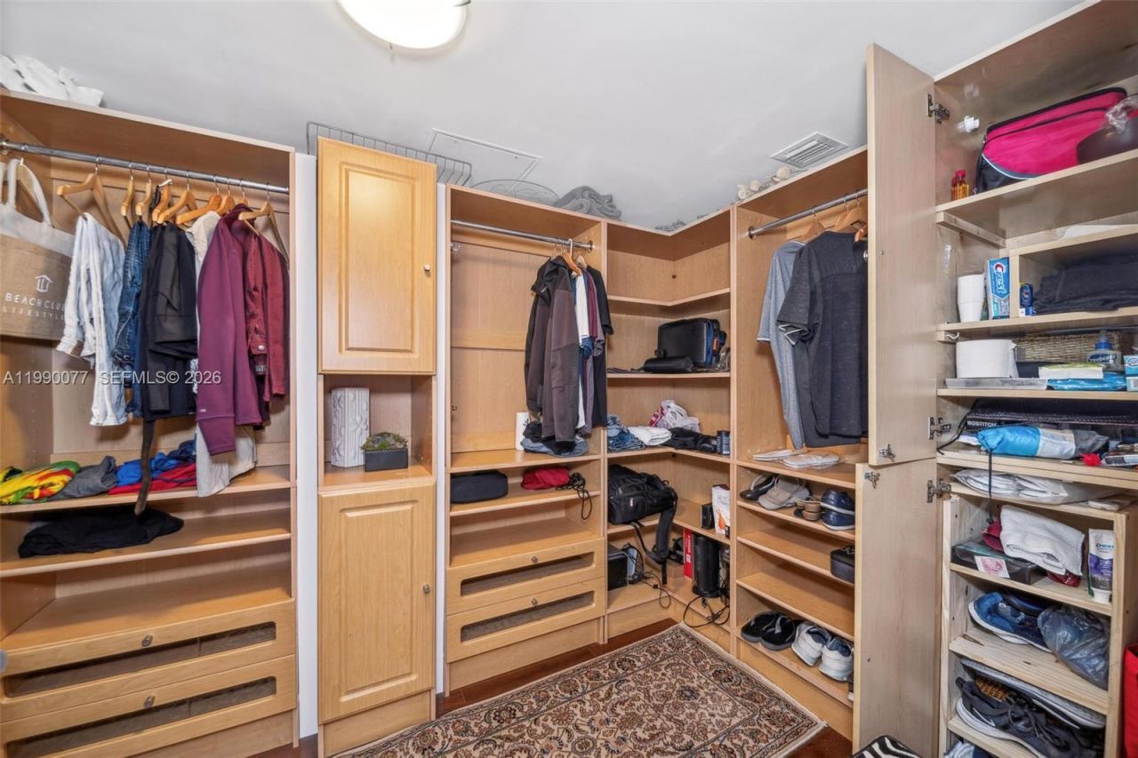 1830 S Ocean Dr, Unit 3111, Hallandale Beach, FL 33009 Photo
