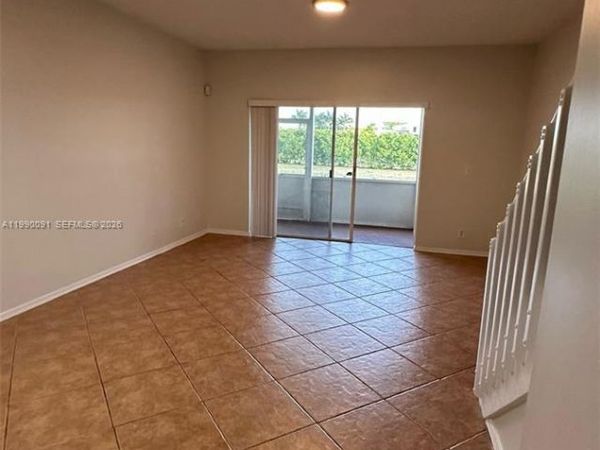 50 Key West Ct, Unit 50, Weston, FL 33326