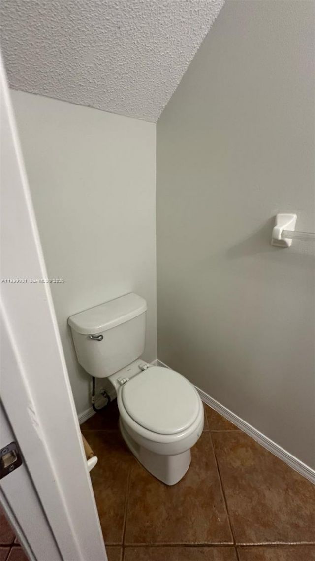 50 Key West Ct, Unit 50, Weston, FL 33326 Photo