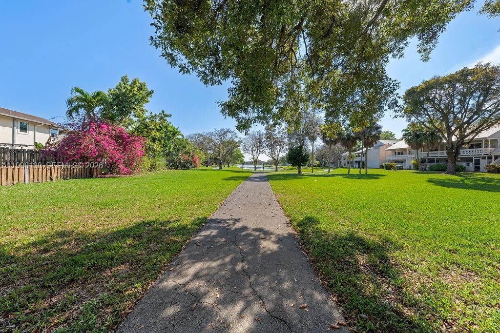 10510 SW 148th Ave Dr, Miami, FL 33196 Photo