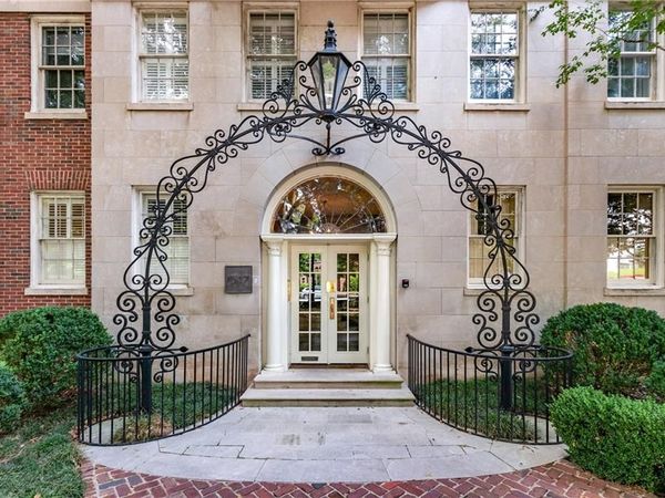 1325 Peachtree Street NE, Unit 401, Atlanta, GA 30309