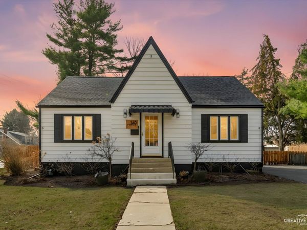 328 E Lee Street , Plano, IL 60545