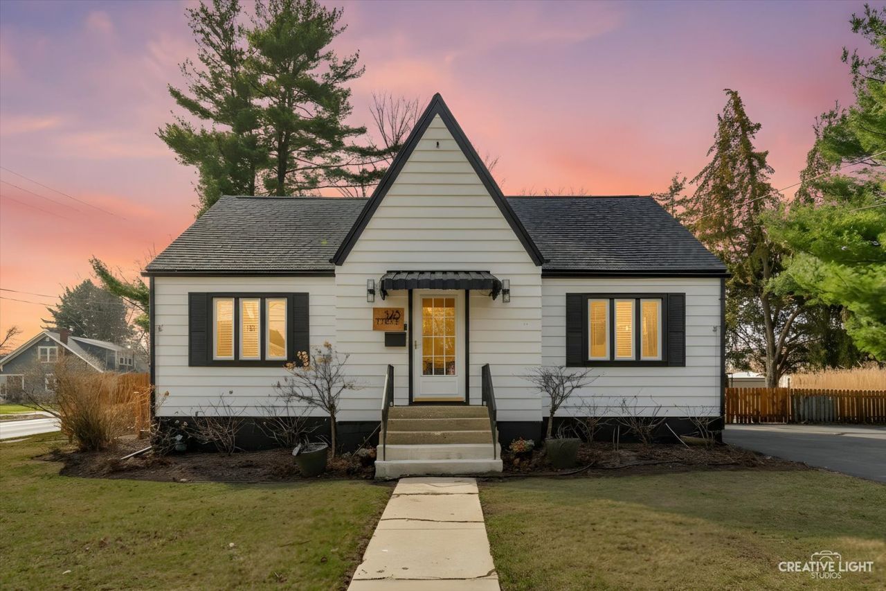 328 E Lee Street, Plano, IL 60545 Main Photo