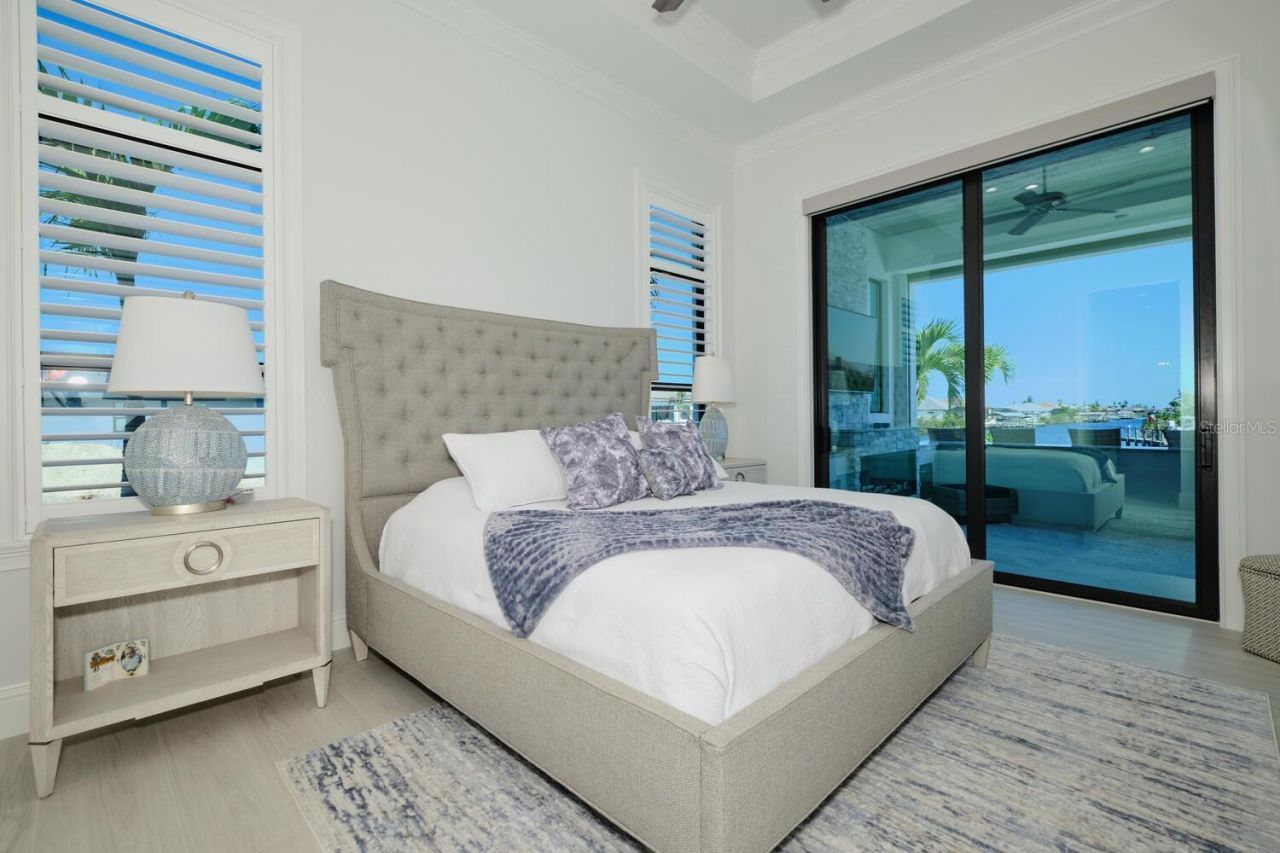 2203 SW 52nd Street , Cape Coral, FL 33914 Photo