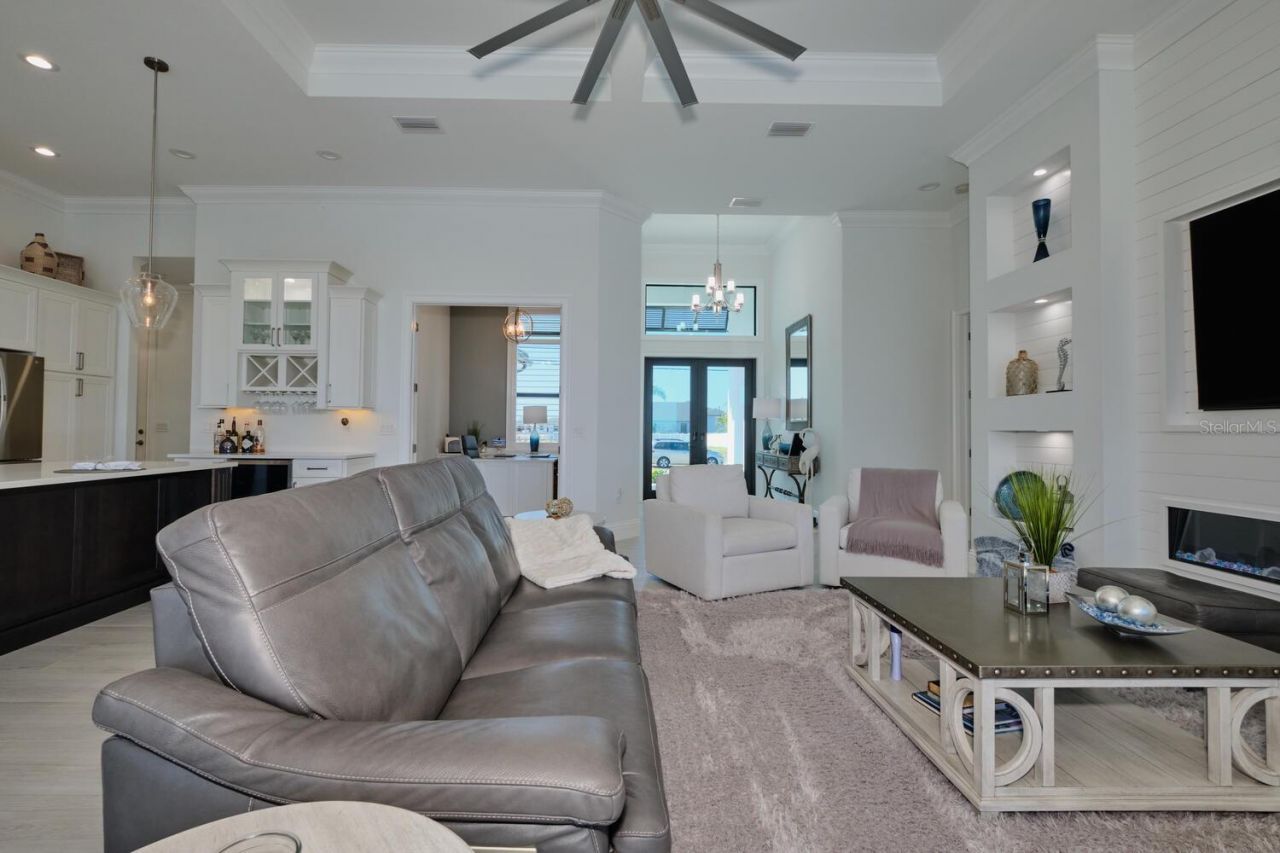 2203 SW 52nd Street , Cape Coral, FL 33914 Photo