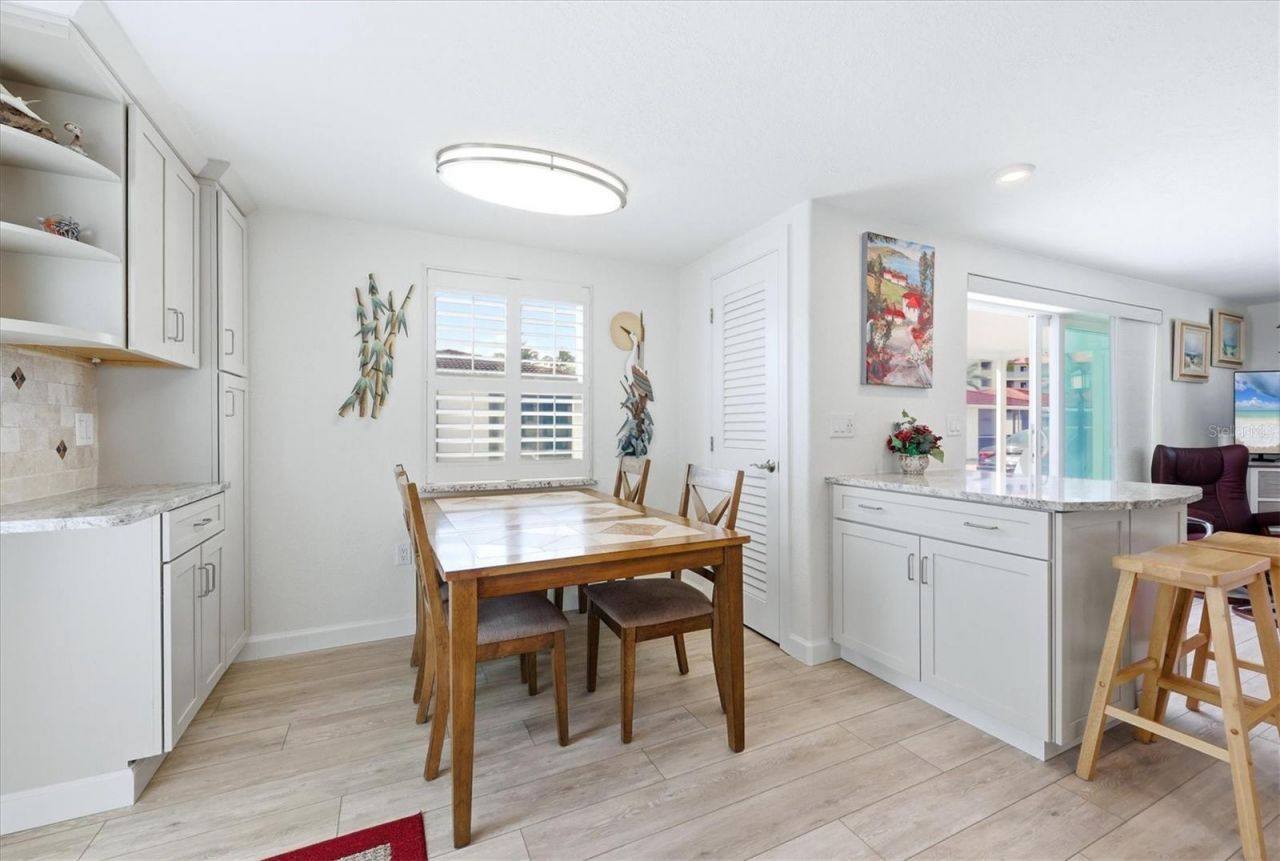 6154 Midnight Pass Road, Unit 7C, Sarasota, FL 34242 Photo
