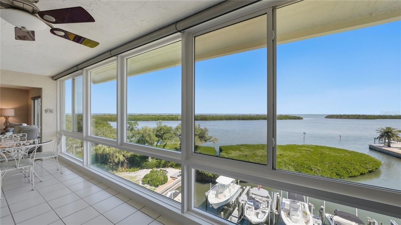 4500 Gulf Of Mexico Drive, Unit 3, Longboat Key, FL 34228 Photo