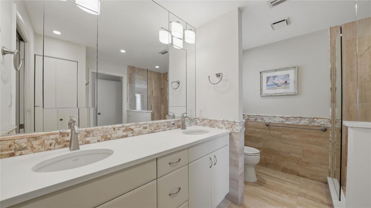 4500 Gulf Of Mexico Drive , Unit 3, Longboat Key, FL 34228 Photo