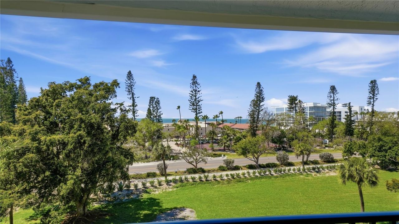 4500 Gulf Of Mexico Drive, Unit 3, Longboat Key, FL 34228 Photo