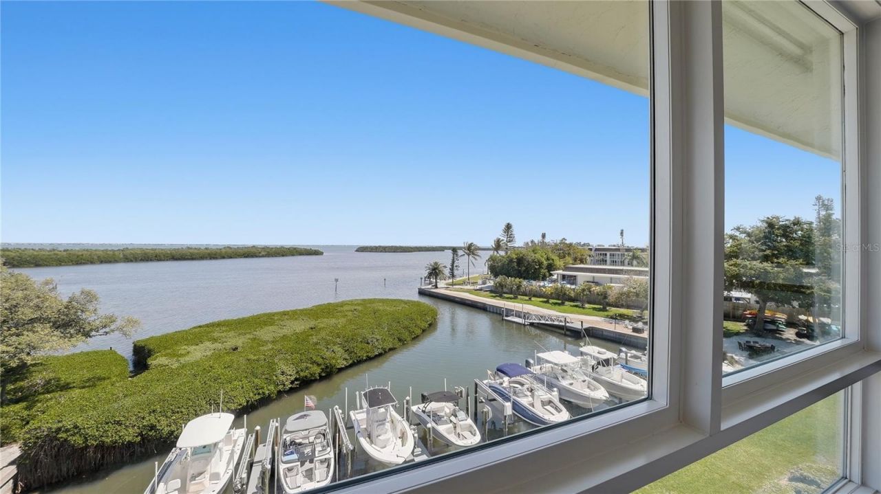4500 Gulf Of Mexico Drive, Unit 3, Longboat Key, FL 34228 Photo