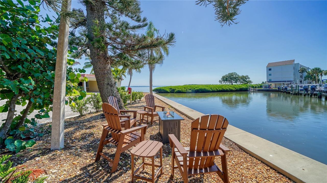 4500 Gulf Of Mexico Drive, Unit 3, Longboat Key, FL 34228 Photo