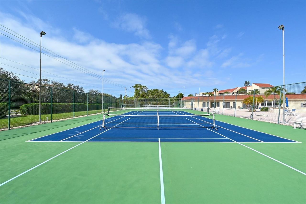 4500 Gulf Of Mexico Drive, Unit 3, Longboat Key, FL 34228 Photo