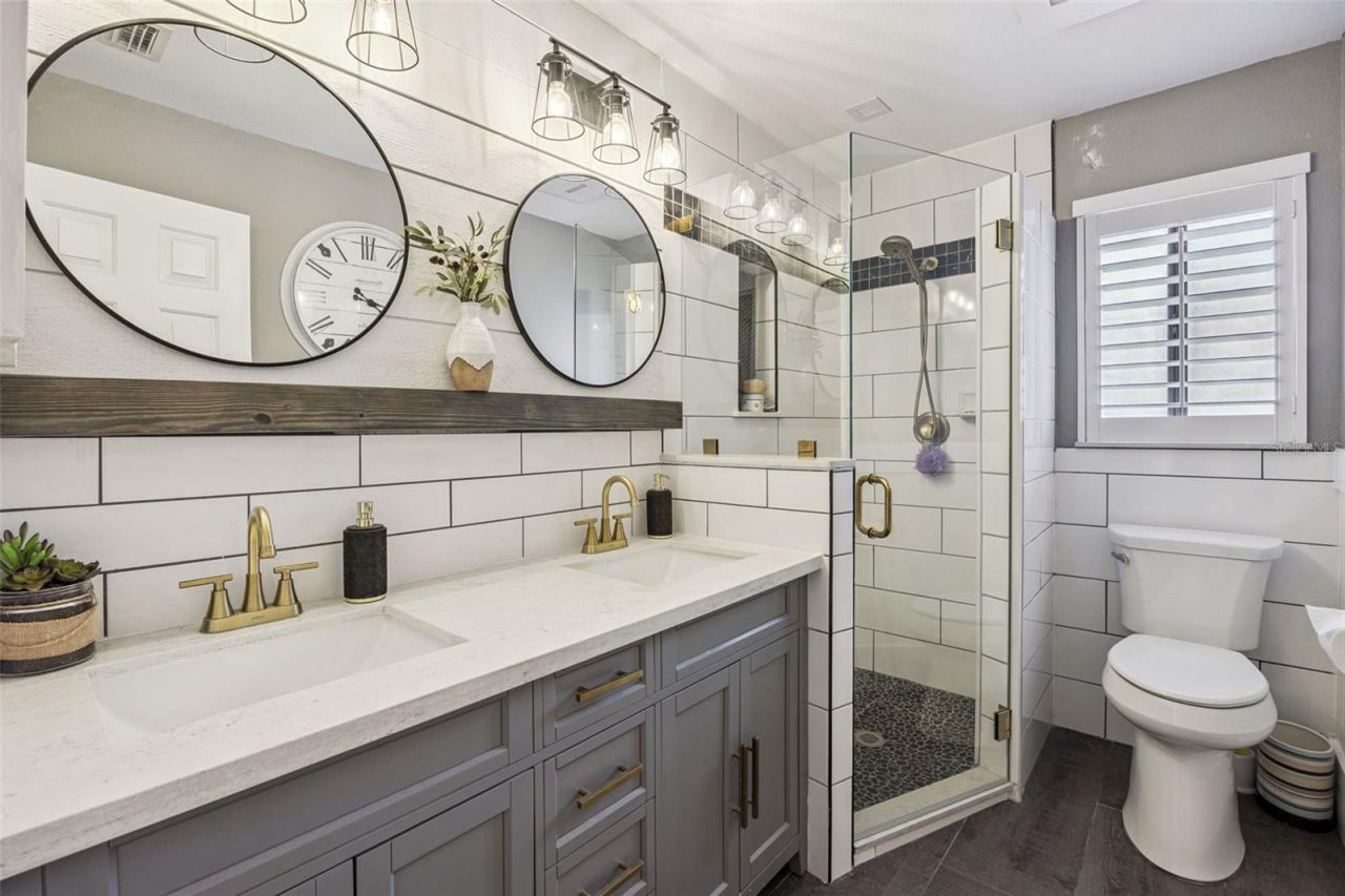 312 Waterwood Drive , Yalaha, FL 34797 Photo