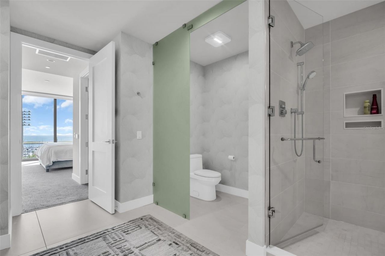 301 1st Street S, Unit 903, Saint Petersburg, FL 33701 Photo