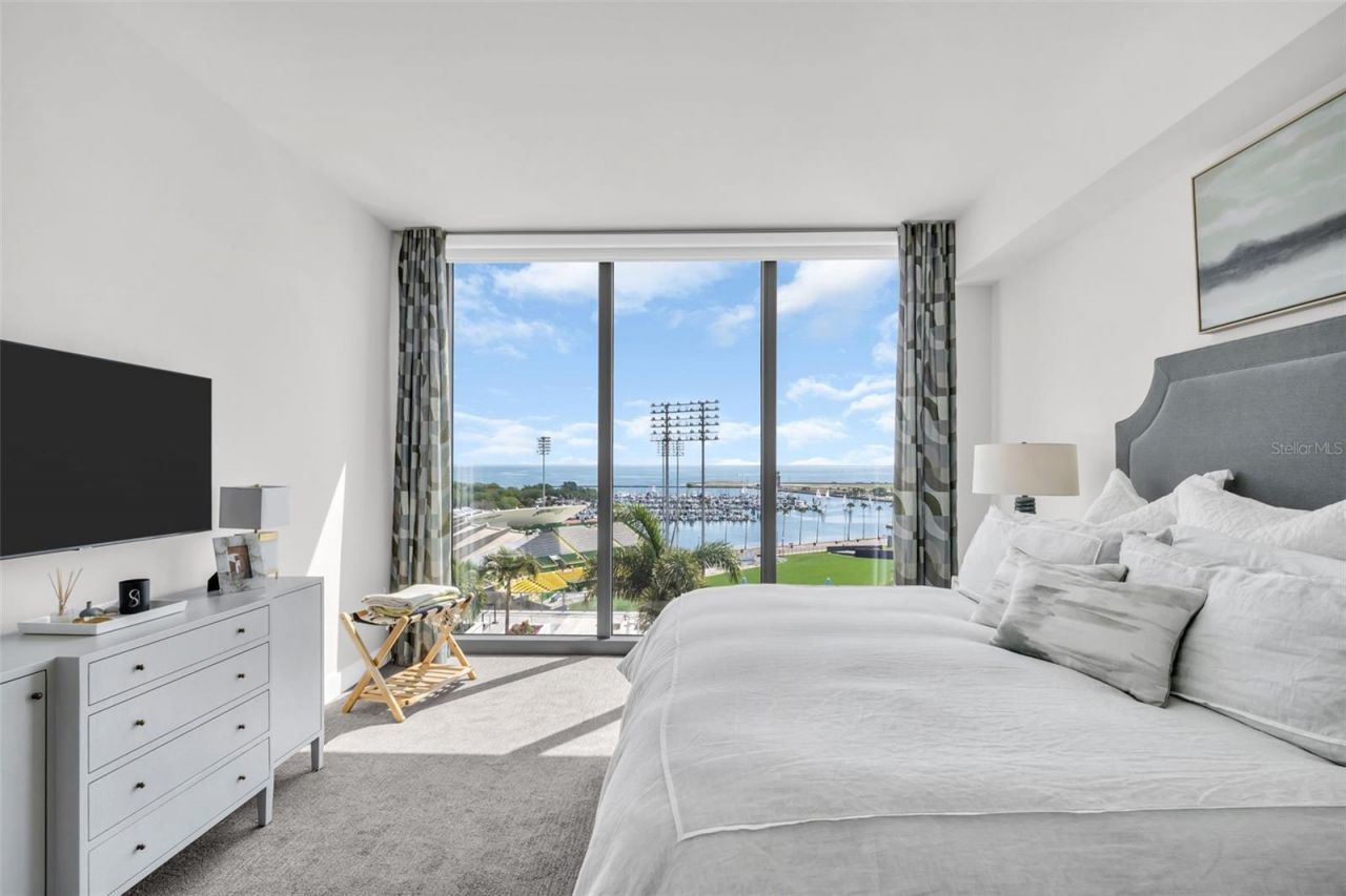 301 1st Street S, Unit 903, Saint Petersburg, FL 33701 Photo