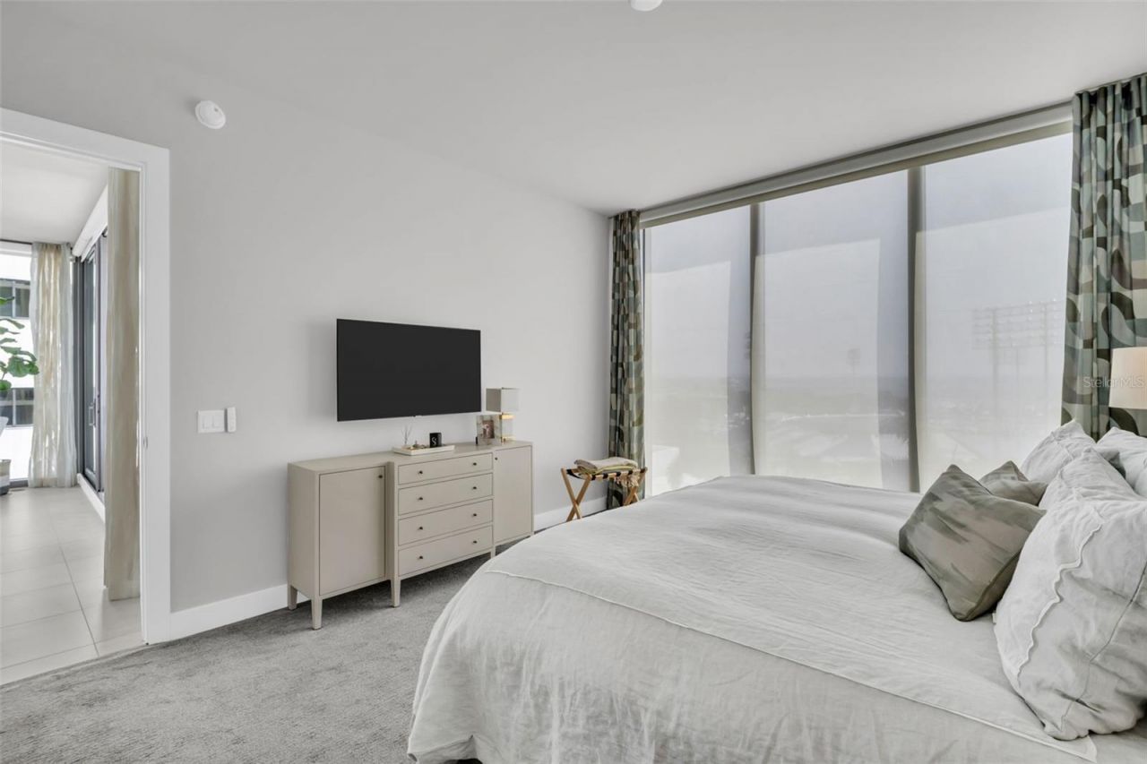 301 1st Street S, Unit 903, Saint Petersburg, FL 33701 Photo