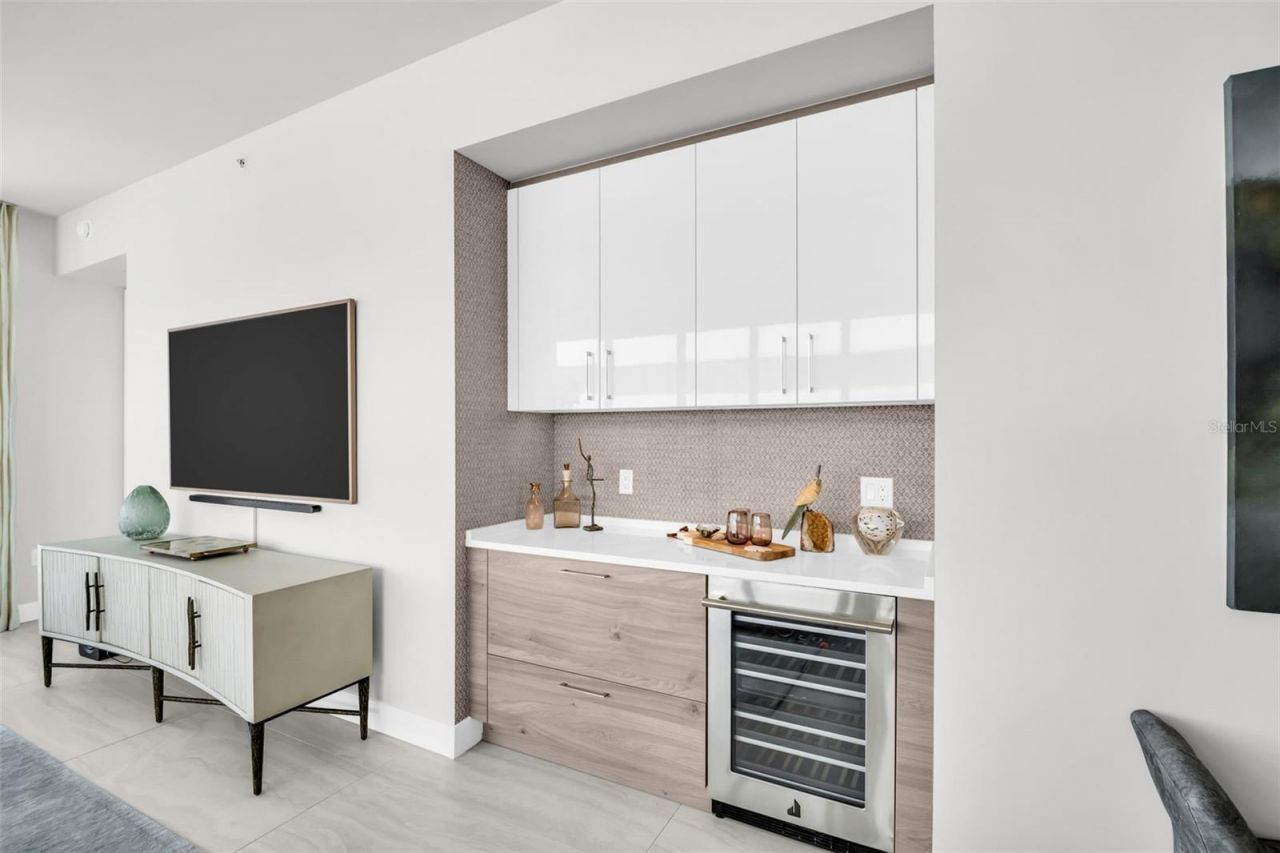 301 1st Street S, Unit 903, Saint Petersburg, FL 33701 Photo