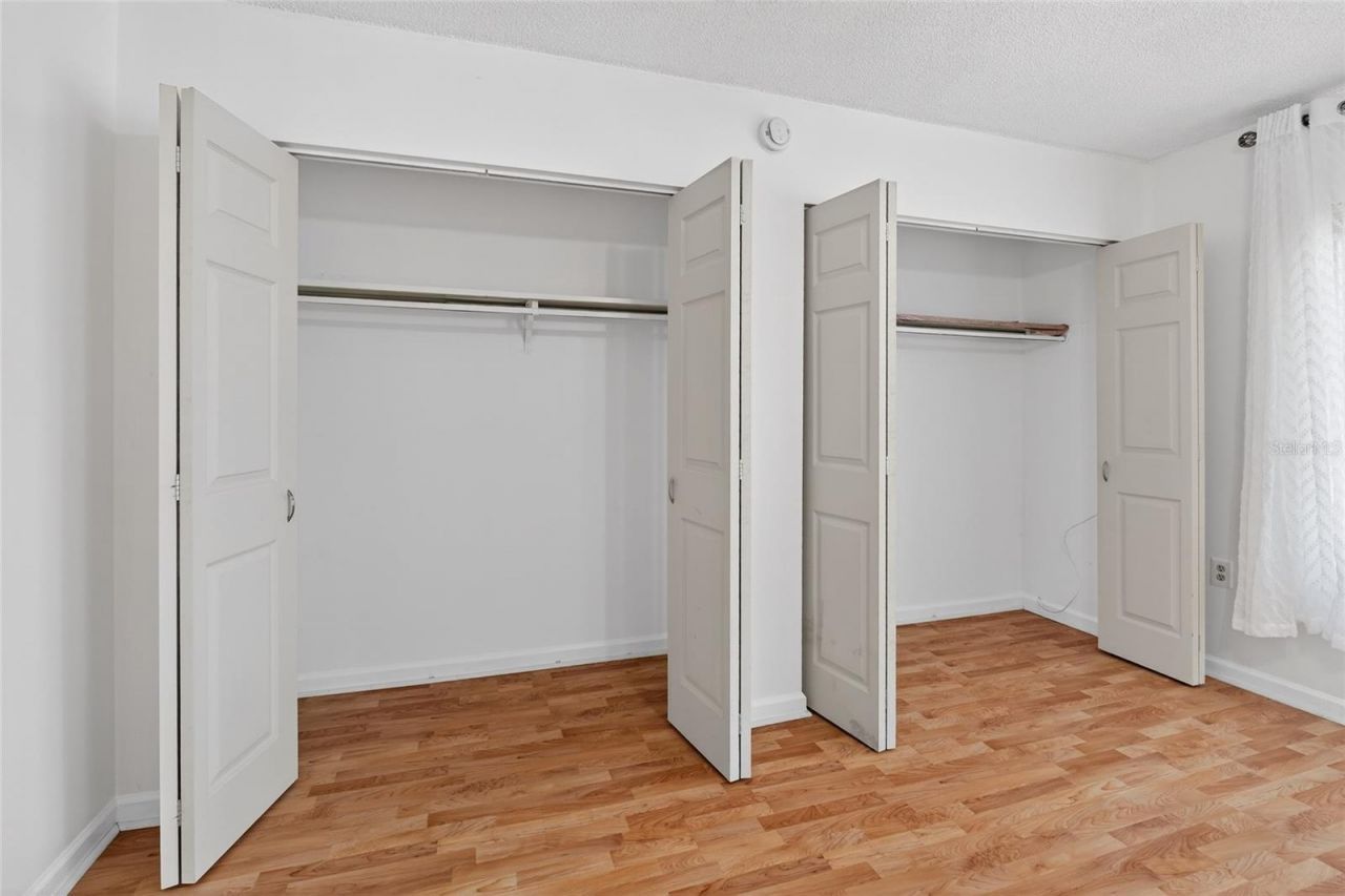 657 99th Avenue N, Unit 202, Saint Petersburg, FL 33702 Photo