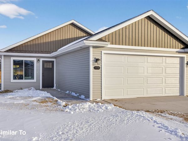 2130 Legacy Drive, Norwalk, IA 50211
