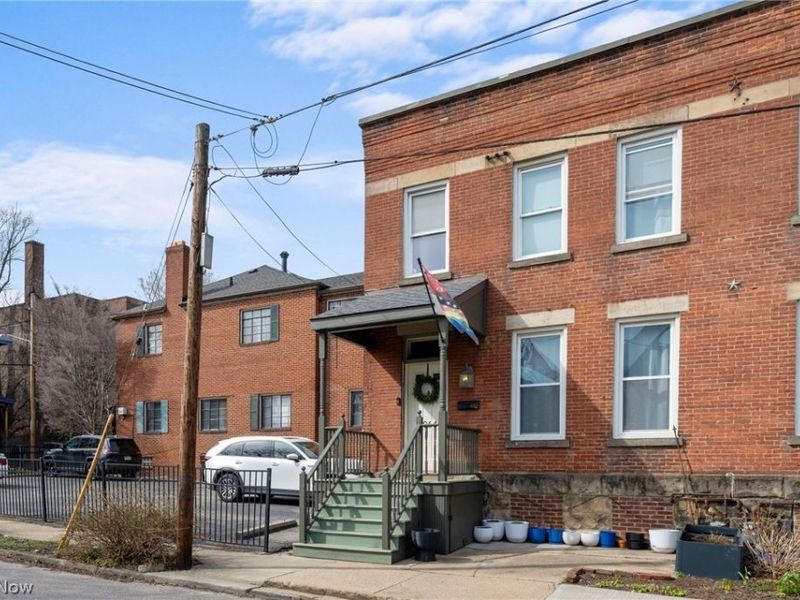 3064 Mabel Court, Unit 5, Cleveland, OH 44113 Photo 27