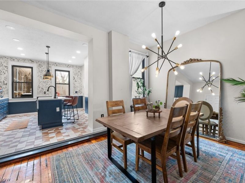 3064 Mabel Court, Unit 5, Cleveland, OH 44113 Photo 7