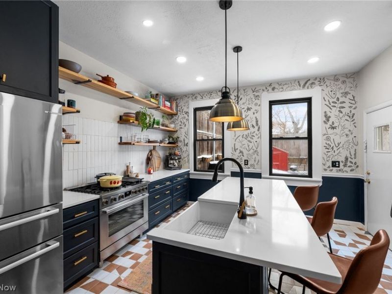 3064 Mabel Court, Unit 5, Cleveland, OH 44113 Photo 9