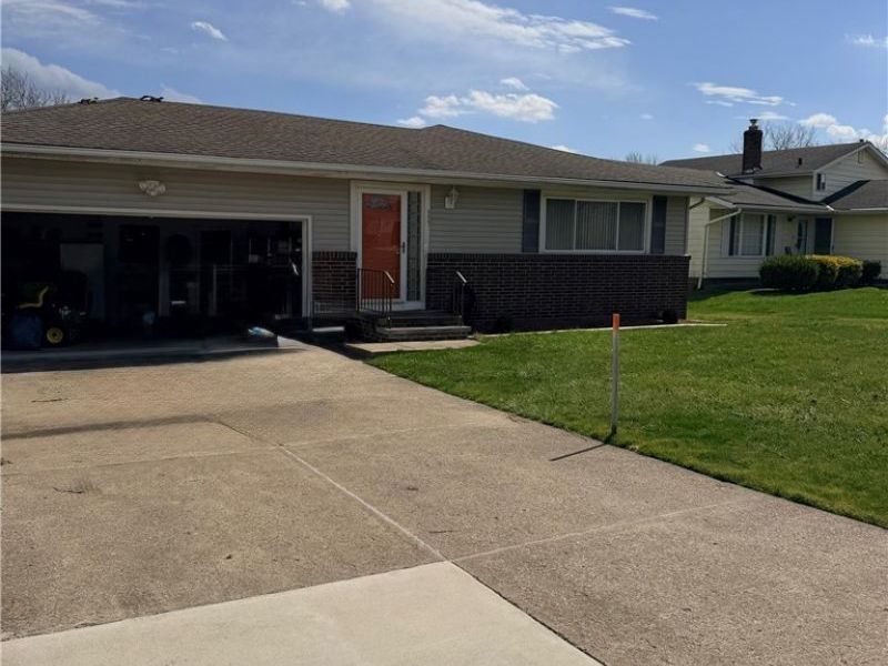 6081 Sunset Drive, Bedford Heights, OH 44146 Photo 3