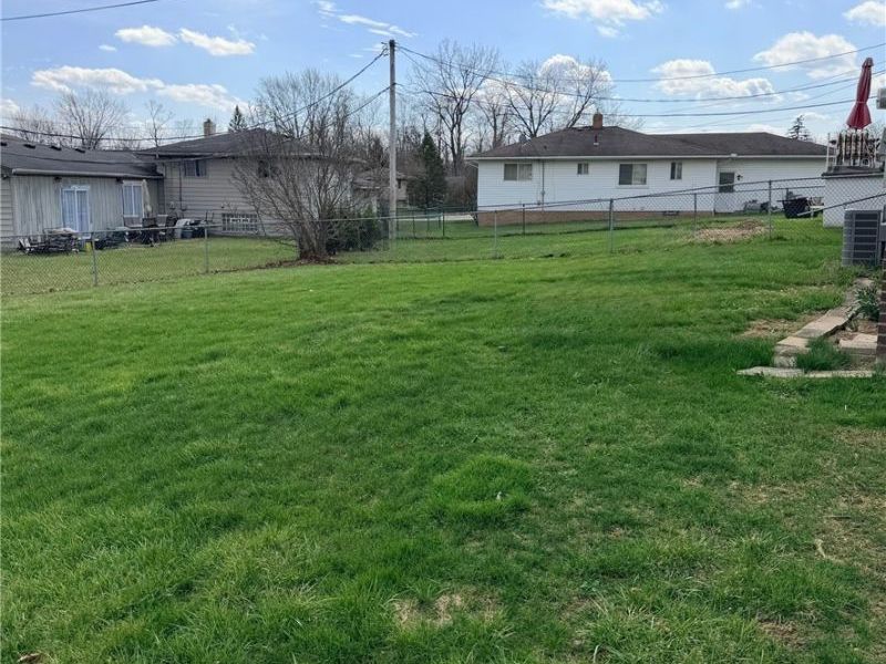 6081 Sunset Drive, Bedford Heights, OH 44146 Photo 9