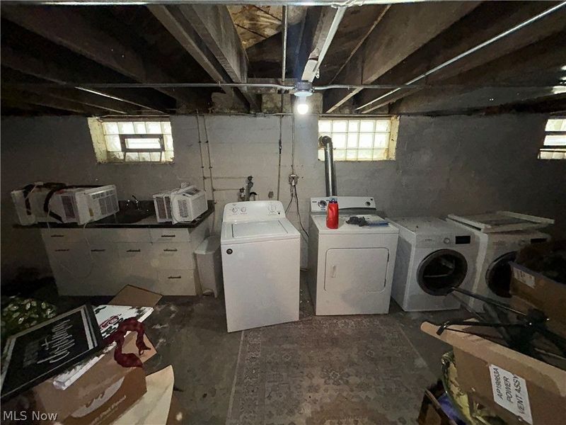 1305 W 106th Street, Cleveland, OH 44102 Photo 19