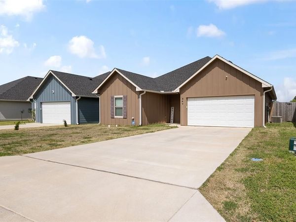 347 Preston Road, Mabank, TX 75147