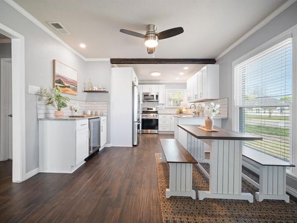 2617 Benbrook Boulevard , Fort Worth, TX 76109