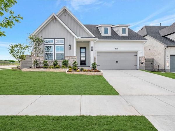 12305 Crape Myrtle Court, Justin, TX 76247