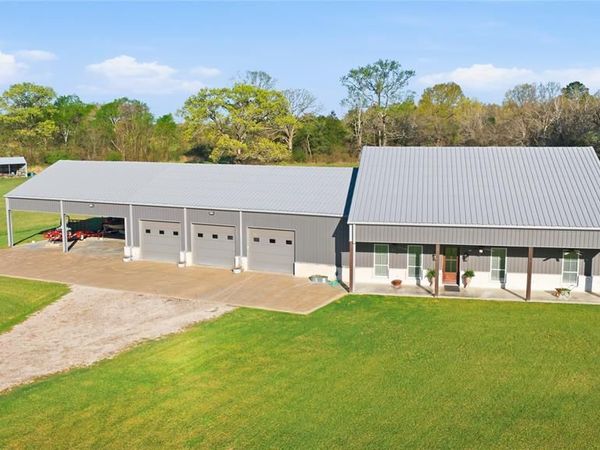 13001 County Road 3300 , Brownsboro, TX 75756