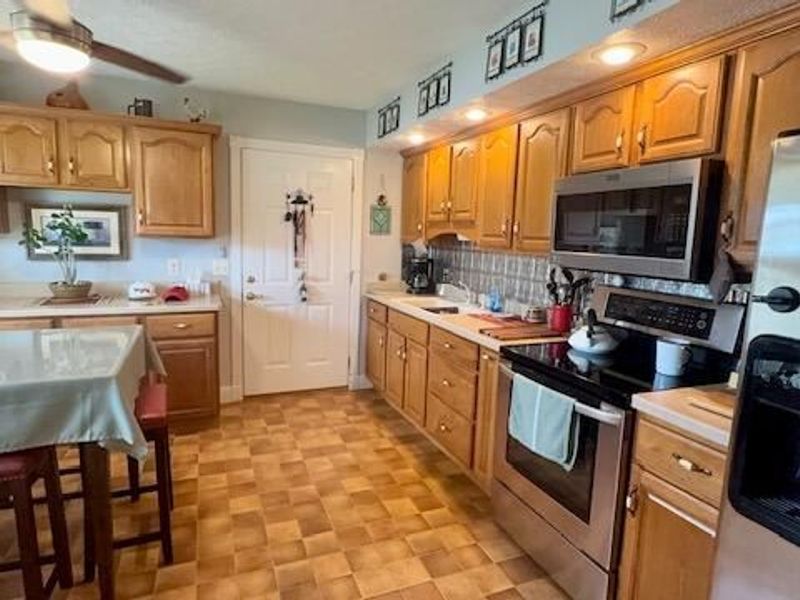 3361 Turner Drive, Springfield, OH 45504 Photo 9