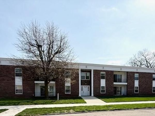 651 N Downing Street, Unit #8, Piqua, OH 45356