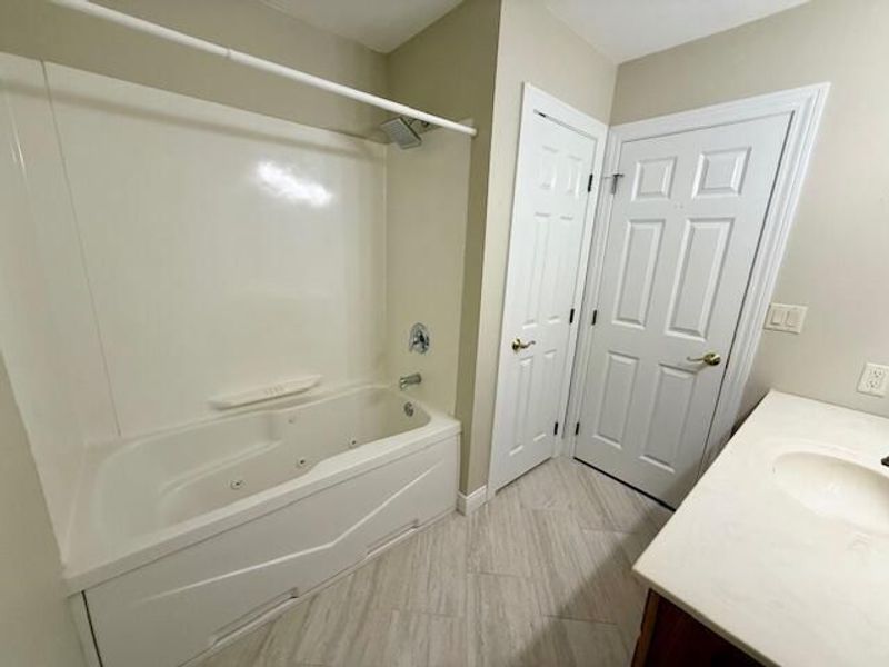 651 N Downing Street, Unit #8, Piqua, OH 45356 Photo 18