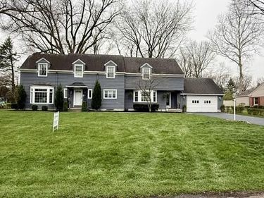 2 Orchard Drive, Piqua, OH 45356