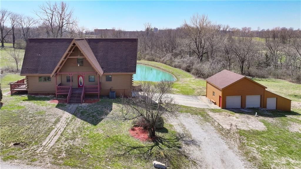 17301 E Kentucky Road, Independence, MO 64058 Main Photo