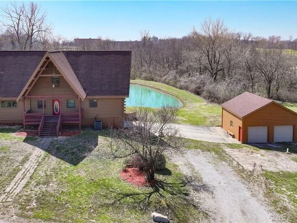 17301 E Kentucky Road, Independence, MO 64058