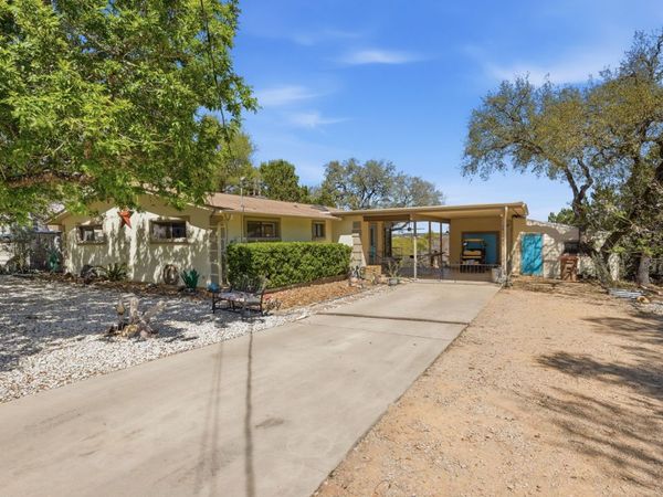 1268 Lakeside, Canyon Lake, TX 78133