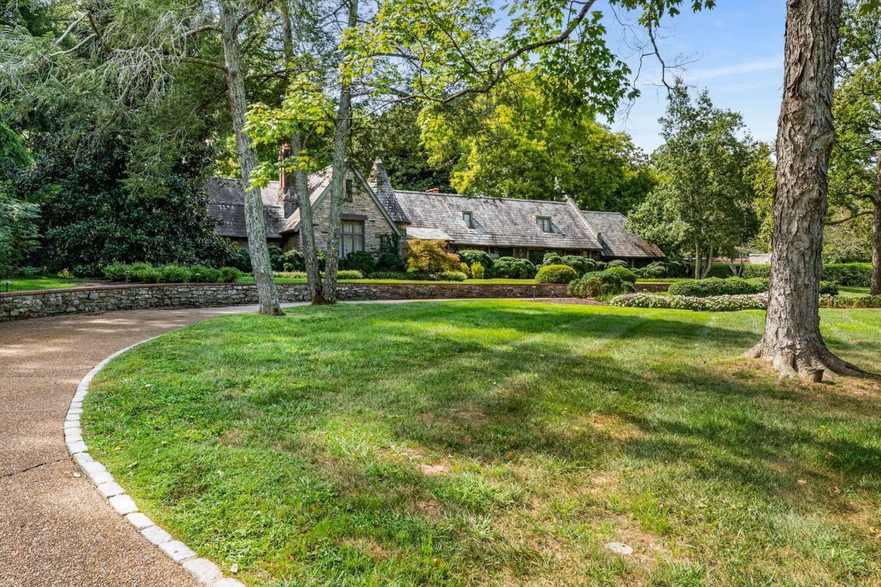 115 Lynnwood Ter , Nashville, TN 37205 Main Photo