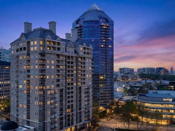 3334 Peachtree Road NE, Unit 911, Atlanta, GA 30326