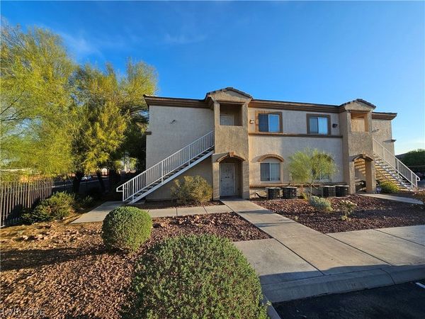 3400 Cabana Drive, Unit 2012, Las Vegas, NV 89122