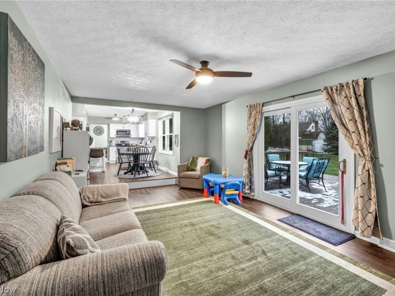 204 Circle Drive , Doylestown, OH 44230 Photo 11