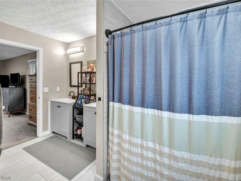 204 Circle Drive , Doylestown, OH 44230 Photo 32