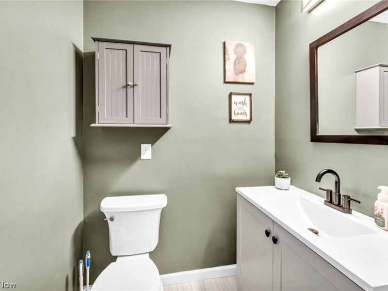 204 Circle Drive , Doylestown, OH 44230 Photo 33