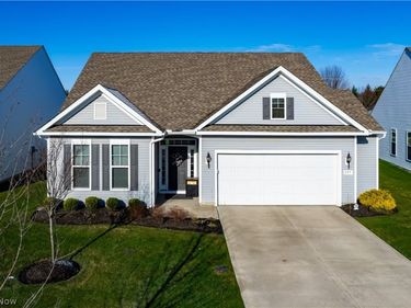 157 Kensington Way, Elyria, OH 44035